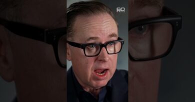 Ex-Qantas CEO explains sacking workers to avoid bankruptcy | 60 Minutes Australia