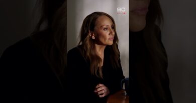 HITCHHIKERS’ FRIGHTENING CLOSE CALL WITH INFAMOUS SERIAL KILLER | 60 Minutes Australia