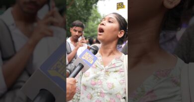संसद तक जाके मानेंगे? Jantar Mantar से 2 बैरिकेडिंग लेयर आगे बढ़े युवा, लाठीचार्ज हुआ?