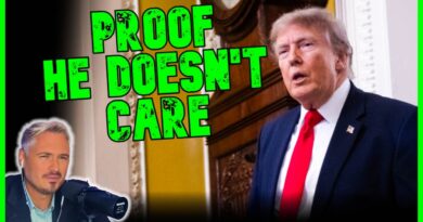 TRUMP SHOOTS HIMSELF IN THE D*CK | The Kyle Kulinski Show