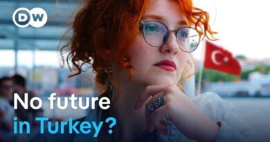 Why so many young people are thinking about leaving Turkey | DW Reporter