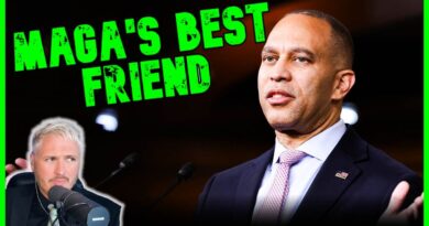 HAKEEM JEFFRIES IS F*CKED | The Kyle Kulinski Show