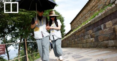 Single Koreans seek soulmates at Buddhist temple