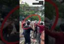 Volunteers Rescue Jharkhand Policeman from Angry Students After He Lathi-Charged Them | The Quint