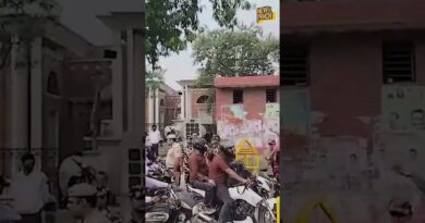 दिल्ली के मथुरा रोड पर बैरिकेडिंग, सड़कों पर लगाईं कीलें