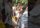 दवाई लेने आया लड़का मौज लेने ‘Lehra Do Tiranga’ प्रदर्शन में शाामिल, बोला – ‘मुझे कुछ नहीं पता’