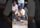 CJP के Abhijeet Dipke अपने गांव पहुंचे और उन्होंने अपनी दिवंगत दादी को श्रद्धांजलि दी.