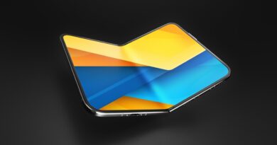 iPhone Duo Review – “Apple Knows Best”