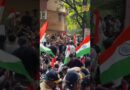 Mumbai: CEC Gyanesh Kumar के इस्तीफे की मांग को लेकर CJP Protest में लोग तिरंगा लेकर पहुंचे हैं