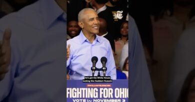 Obama Criticizes and Ridicules Trump on Campaign Trail