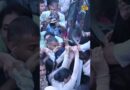 Priyanka Gandhi समेत Congress की महिला कार्यकर्ताओं तो ऐसे डिटेन कर ले गई Delhi Police