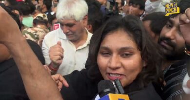 Rahul Gandhi के साथ चढ़े Akhilesh, Gyanesh Kumar को चौतरफ़ा घेरने की तैयारी में क्या हुआ?