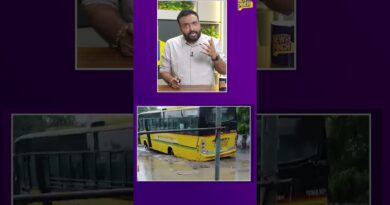 एक तरफ Tesla की उड़ती कार है, तो दूसरी तरफ़ NOIDA  की धंसती सड़कें, दुनिया से ऐसे कॉम्पिटिशन करेंगे?